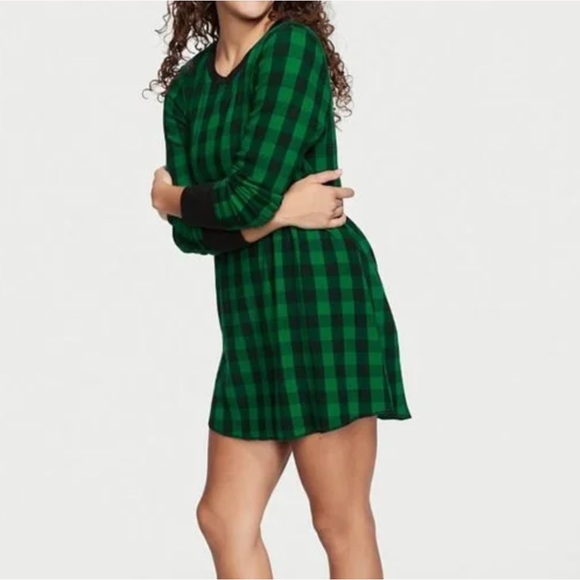 Victoria's Secret Other - Victoria's Secret Plaid Thermal Sleepshirt Size XS Pajama Color Green/Black